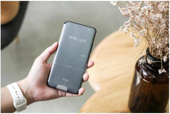HTCU11最新消息揭秘，小巷特色小店的独特魅力