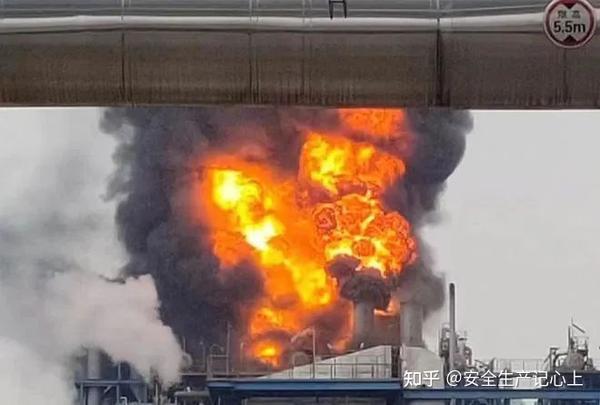 化工爆炸最新动态，深度分析与个人观点